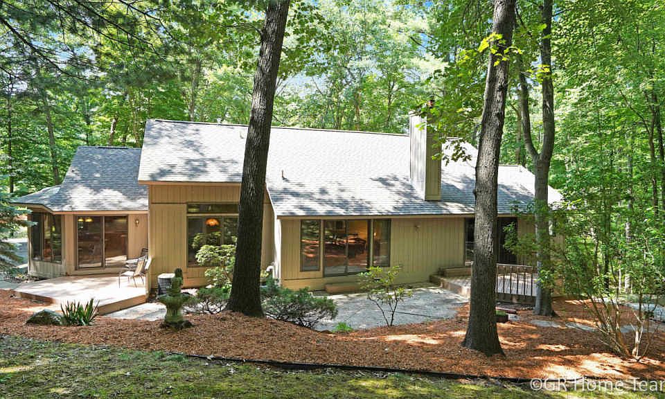 1st image of 3488 Tricklewood Dr SE