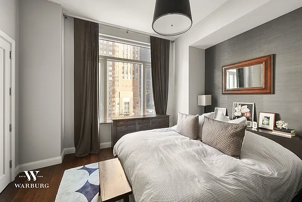 Rented by Warburg | media 64