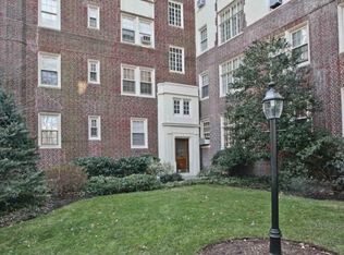 3 Tanglewylde Ave APT 2A, Bronxville, NY 10708