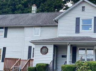 609 Storrs St, Dickson City, PA 18519