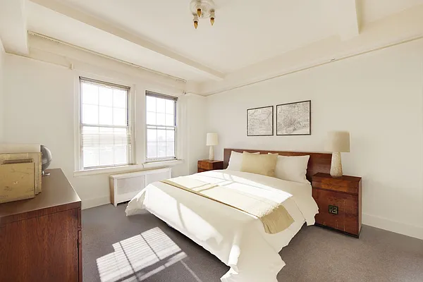 Sold by Compass | media 15