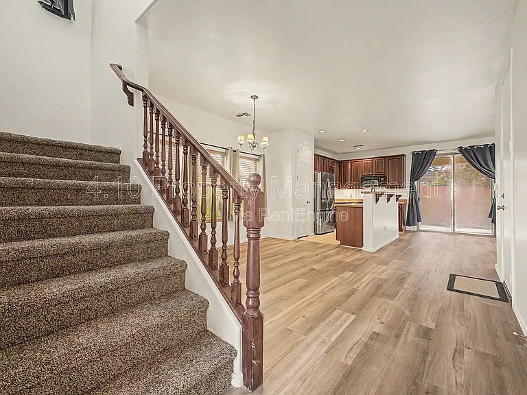 6355 W Sophie Ln — Photo 12
