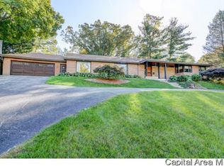 1750 W Ash St, Leland Grove, IL 62704