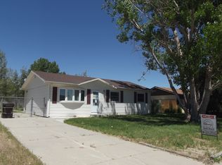 617 Fremont Ave, Torrington, WY 82240
