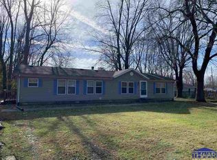 8420 Bono Rd, Terre Haute, IN 47802