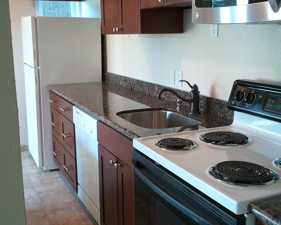 1st image of 5243 22nd Ave NE APT 1