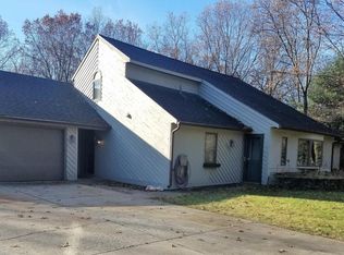 2007 W Swanson Ct, Muskegon, MI 49444