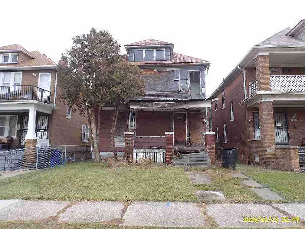 7248 Prairie St photo 1