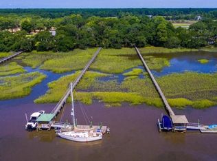5580 Frisco Ln, Johns Island, SC 29455