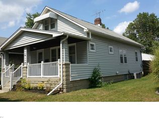 27 Forbes Rd, Bedford, OH 44146