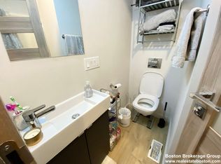 118 Buttonwood St #1, Boston, MA 02125