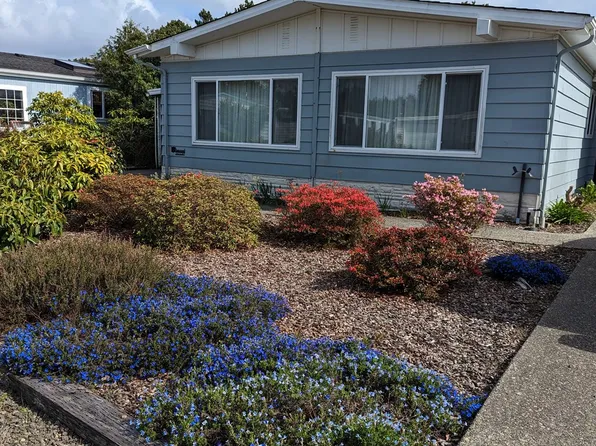1600 Rhododendron Dr Space 438, Florence, OR 97439
