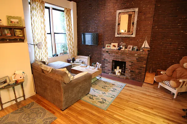 Rented by Guidance Realty Corp. | media 3