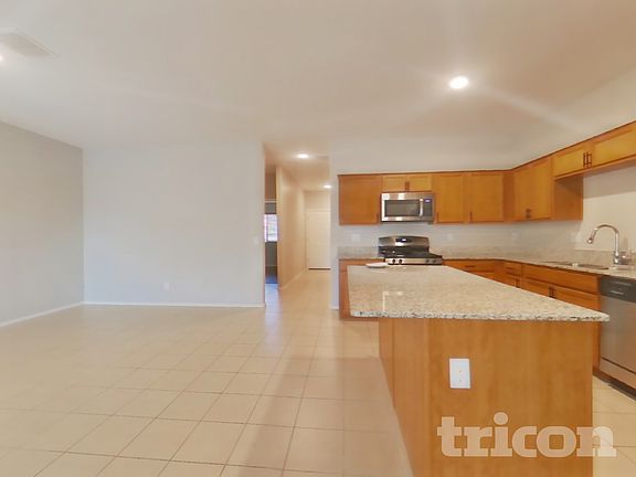 3rd image of 45959 W Ranch Rd