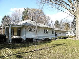 2nd image of 645 E Huron St