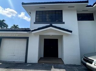 825 NW 33rd Ave #825, Miami, FL 33125