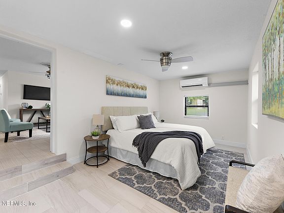 5th image of 9744 TIFFANY Avenue