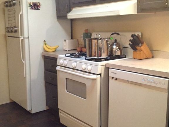 3rd image of 319 SE Harvest Park Dr