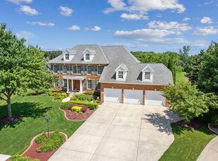 395 Coventry Ln, Crete, IL 60417