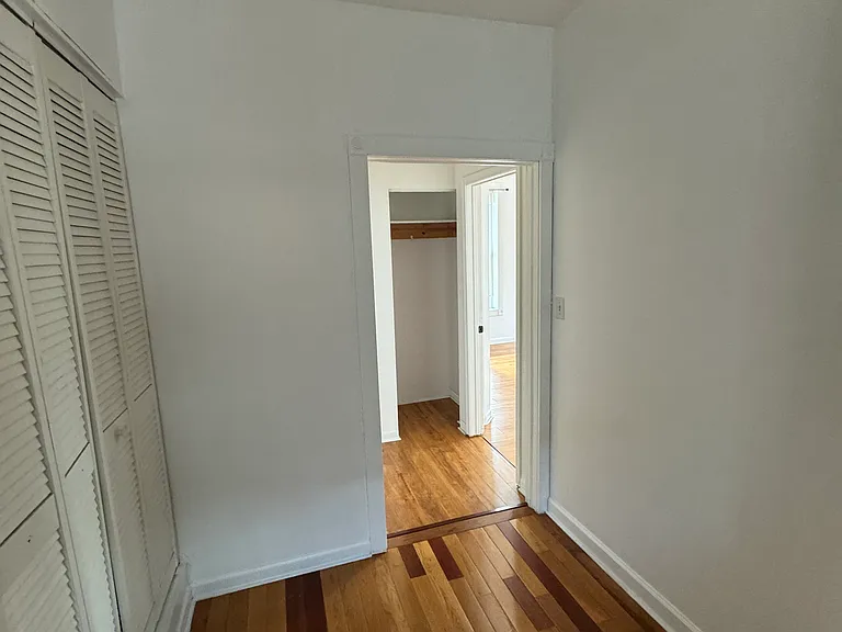 228 Carroll St — Photo 13