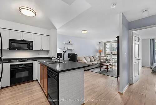 311 Richmond St E #704 Photo 1