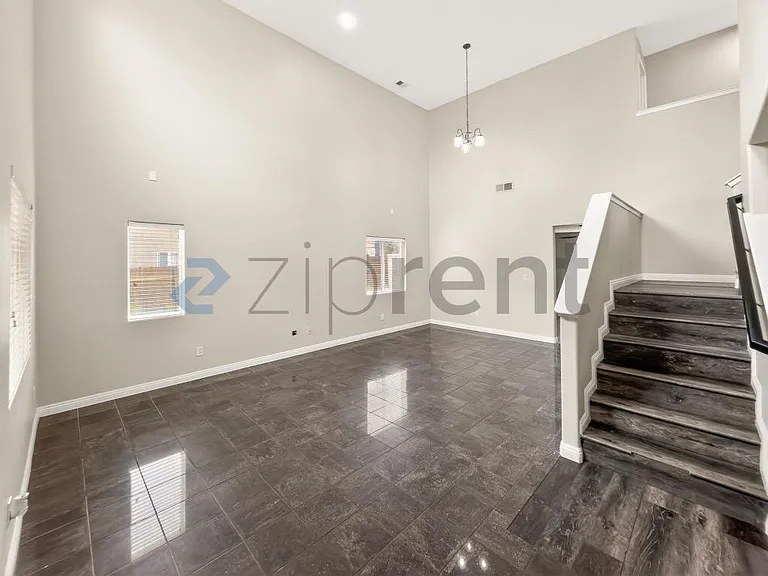 12104 Timberpointe Dr — Photo 37