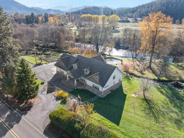 9595 Highway 238, Jacksonville, OR 97530