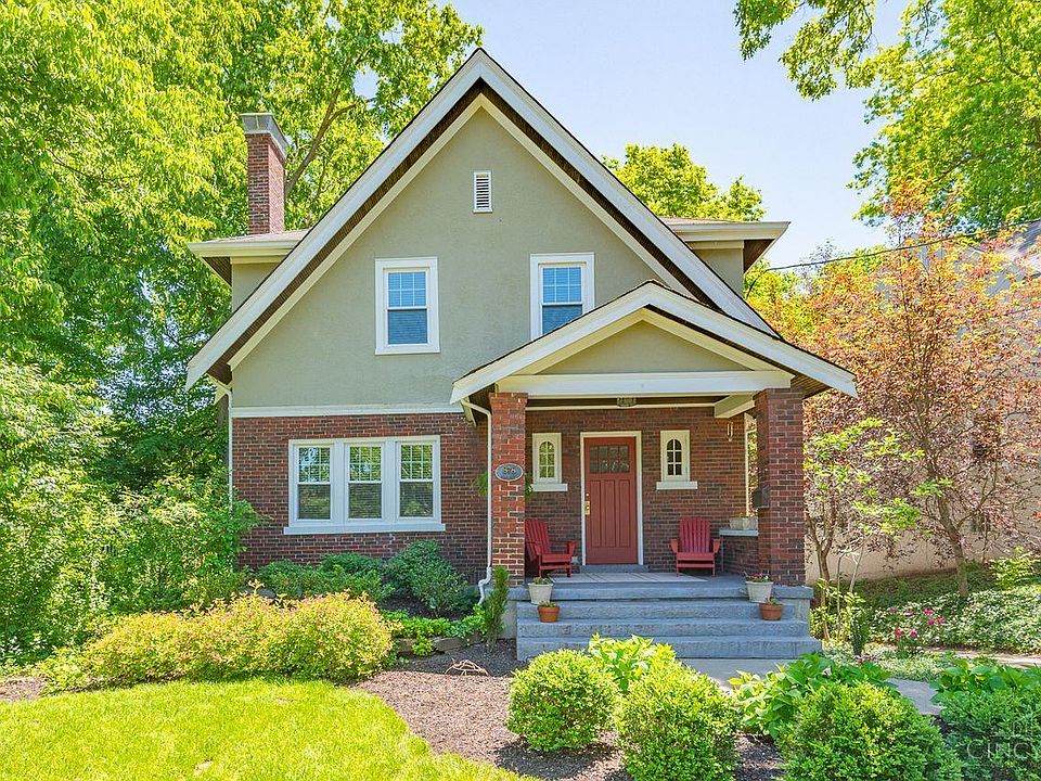 1st image of 878 Tweed Ave