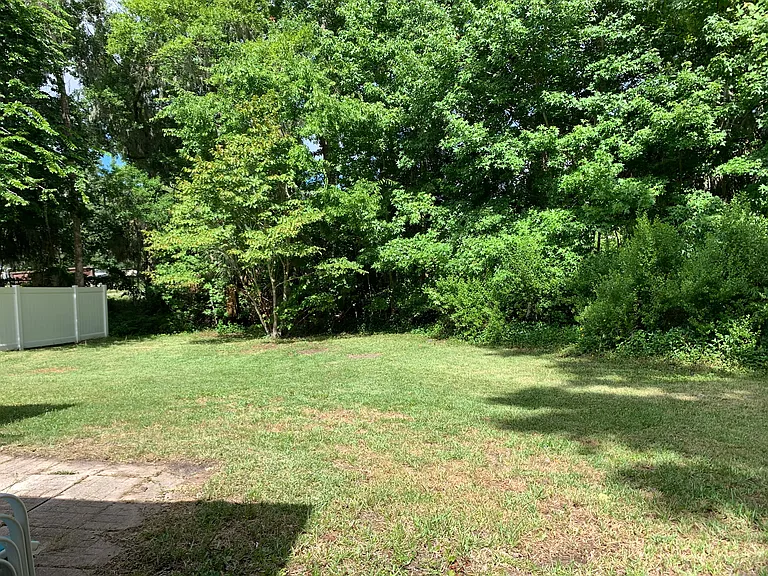1061 Oak Forest Cir — Photo 9