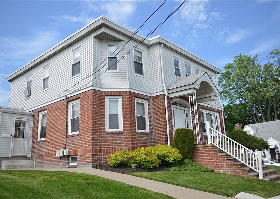 1st image of 1 Rosemary St