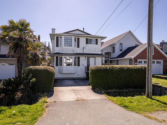 2nd image of 3588 Georgia St