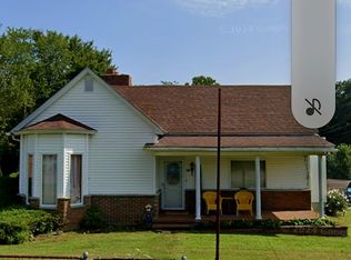 966 Montana Rd, Fairmont, WV 26554