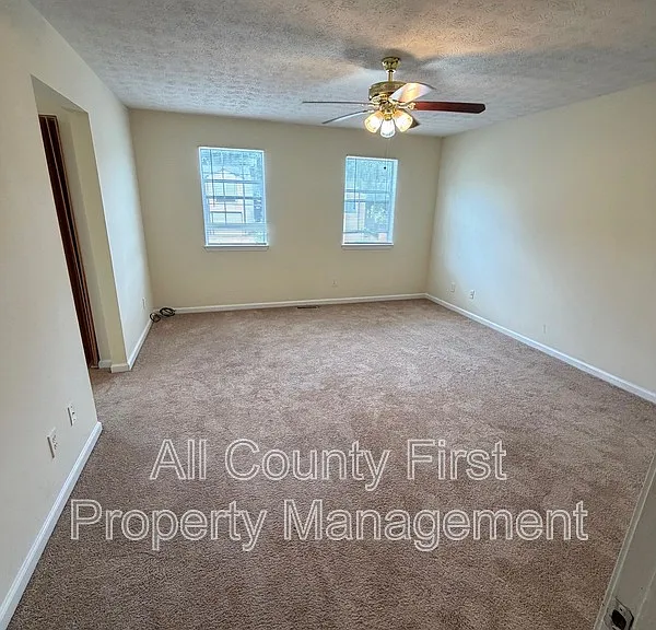 1183 Red Oak Cv — Photo 14