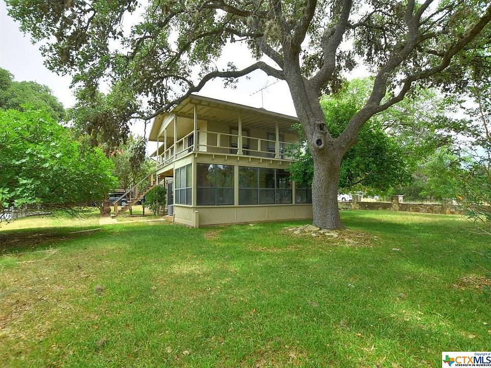 1st image of 2454 Lakeshore Dr