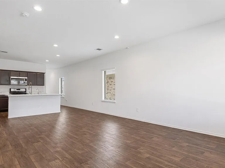 14040 Thunder Pines Dr — Photo 10