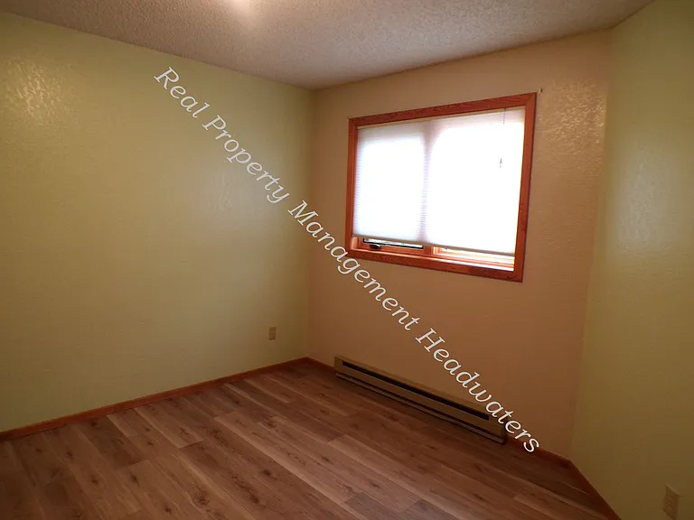 2552 Heritage Dr — Photo 13