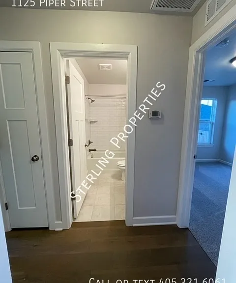 1125 Piper St — Photo 5