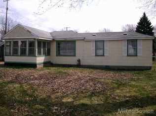 610 Fassett St, Algonac, MI