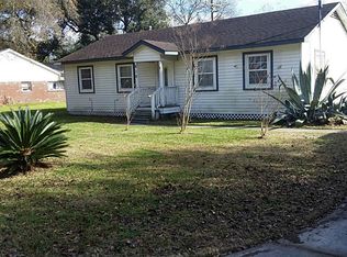 810 Genoa Red Bluff Rd, Houston, TX 77034