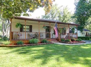 224 Oak St, Crown Point, IN 46307