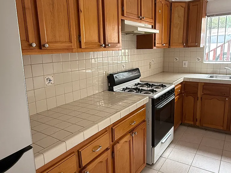 7137 Hawthorn Ave #3 — Photo 15