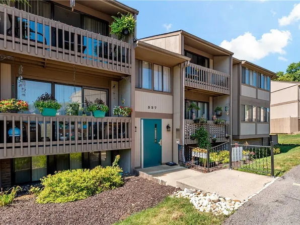 327 Ridge Point Cir #11A, South Fayette, PA 15017