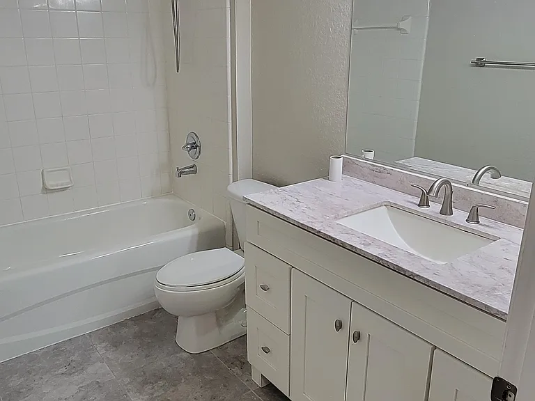 7411 Vista Way #103 — Photo 26