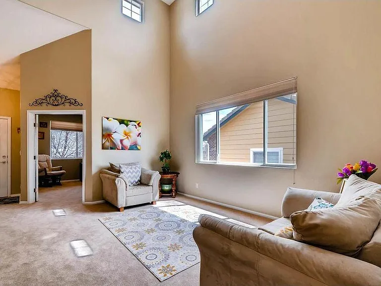 10382 Nottingham Dr — Photo 15