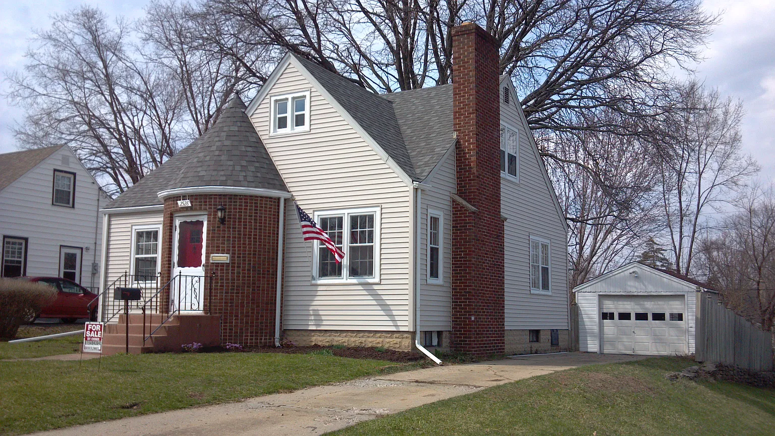 2528 17th Ave photo 1