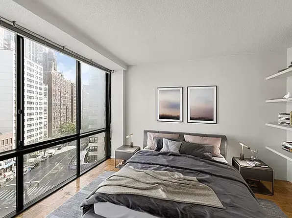 360 East 57th Street image 4 of 16