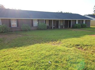 310 Carriage Ln, Albany, GA 31721