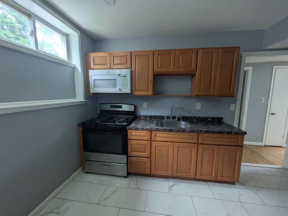 5th image of 93 Judith Ter APT 1