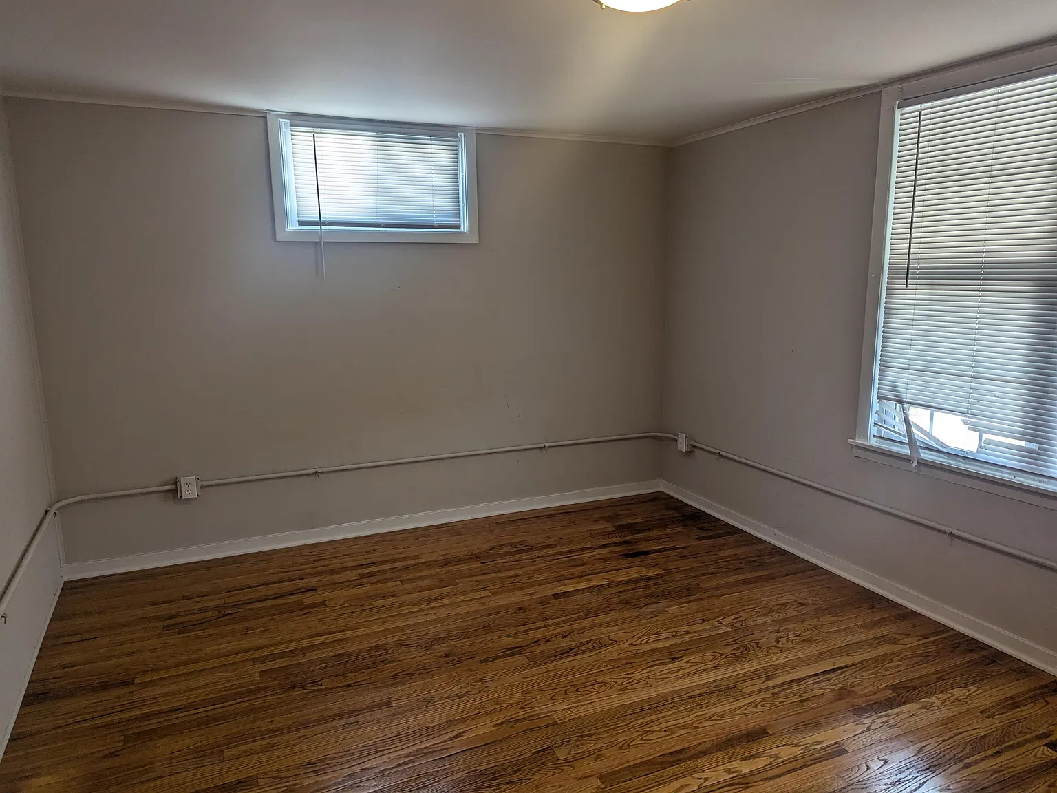 219 South Locust Street - 2 — Photo 2