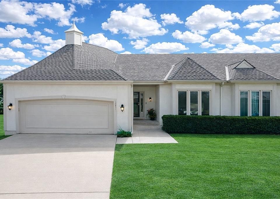 1st image of 12831 Cambridge Rd